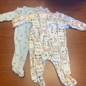 Carter’s footsie bundle (2)
